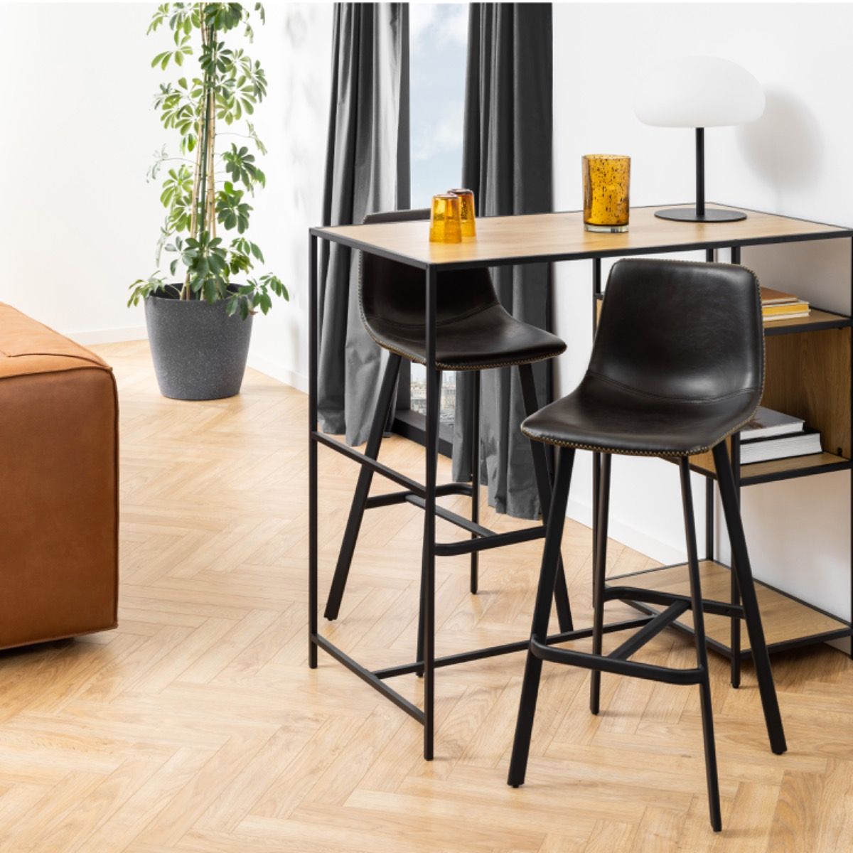 Faux Leather Bar Chairs in Set Of 2 - Oregon