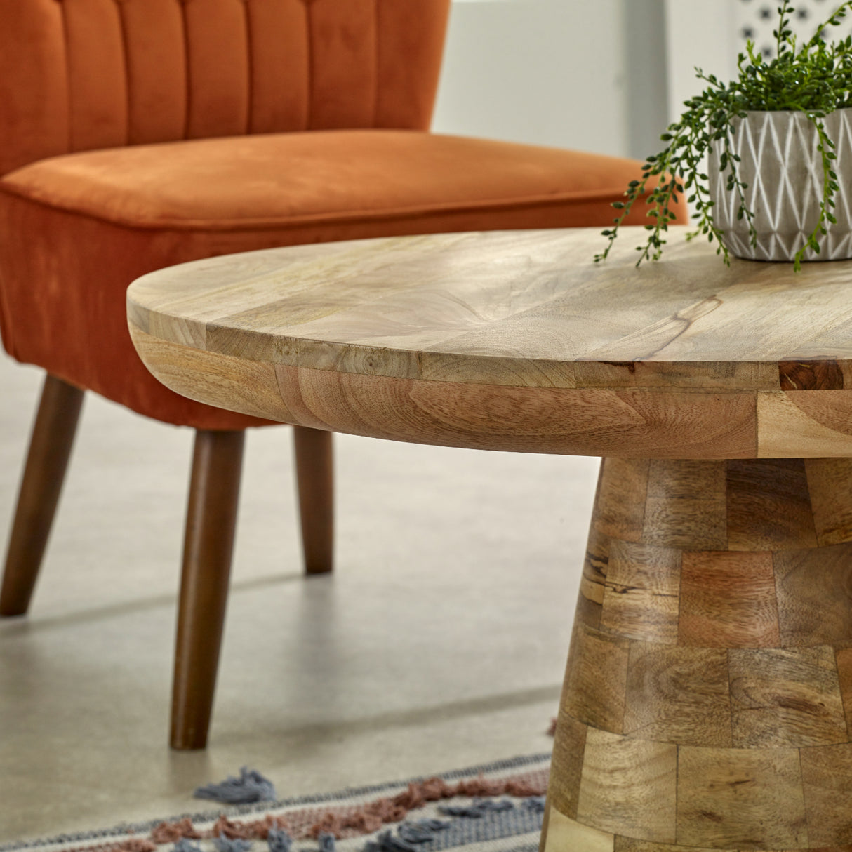 Solid Reclaimed Wood Coffee Table Round in Mushroom Style - Surrey