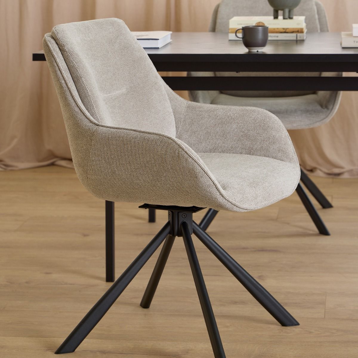 Velvet Dining Chairs in Set Of 2 With Swivel Function - Carrie