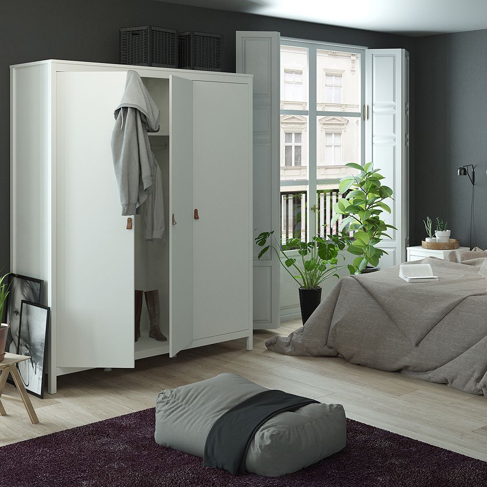 Wooden 3 Piece Bedroom Furniture Set With 3 Doors Wardrobe - Barcelona