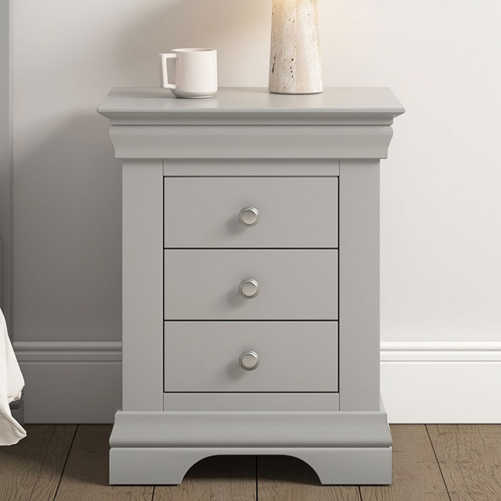 Wooden Bedside Cabinet With 3 Drawers - Bordeaux