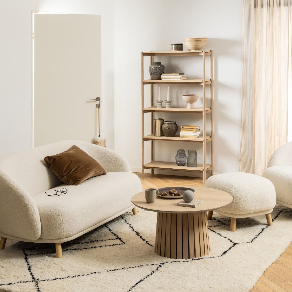 Wooden Bookcase Tall With 4 Shelves - Braidwood