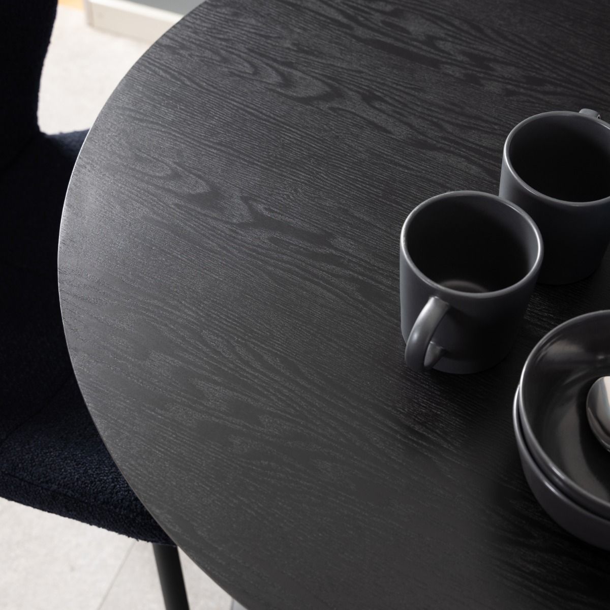 Wooden Cafe Dining Table for 2 to 4 People Round - Ibiza