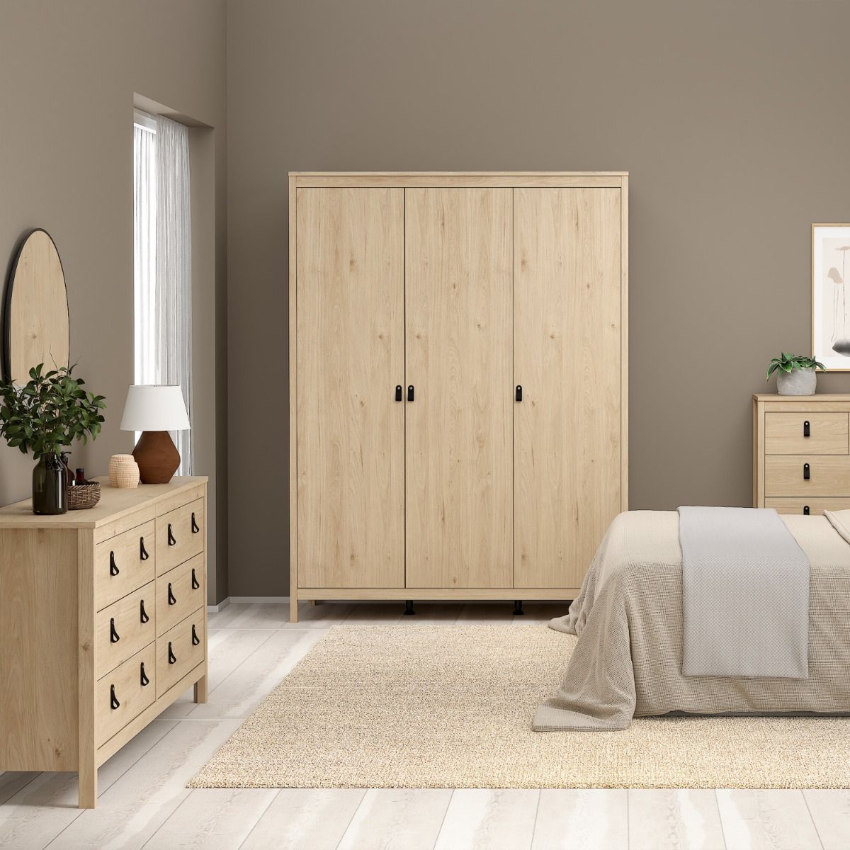 Wooden Chest Of 8 Drawers Double Dresser - Barcelona