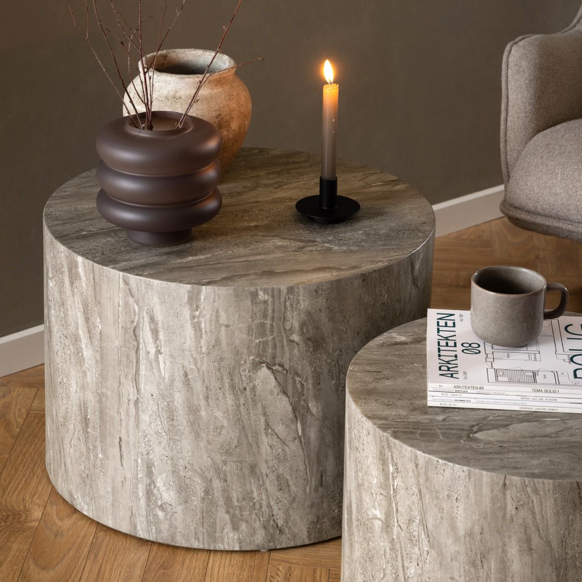 Wooden Coffee Tables in Set Of 2 Round - Dice