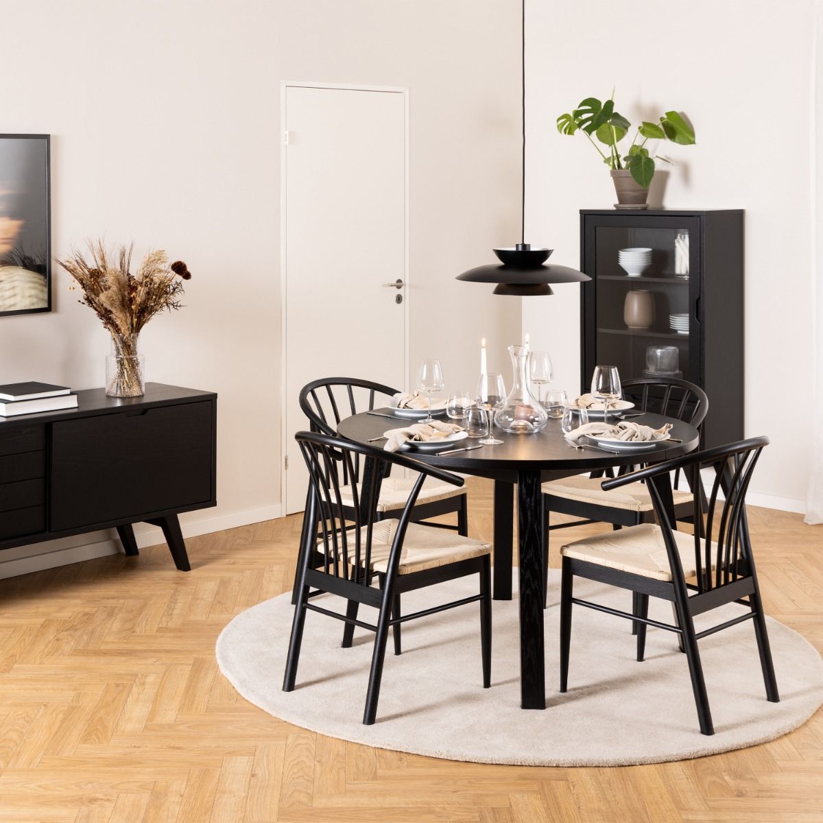 Wooden Dining Chairs With Armrest in Set Of 2 - Cassandra